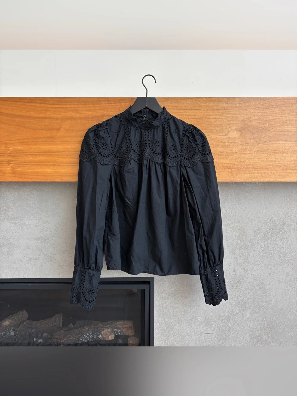 GAP Eyelet Mockneck Shirt In Black, Size XS